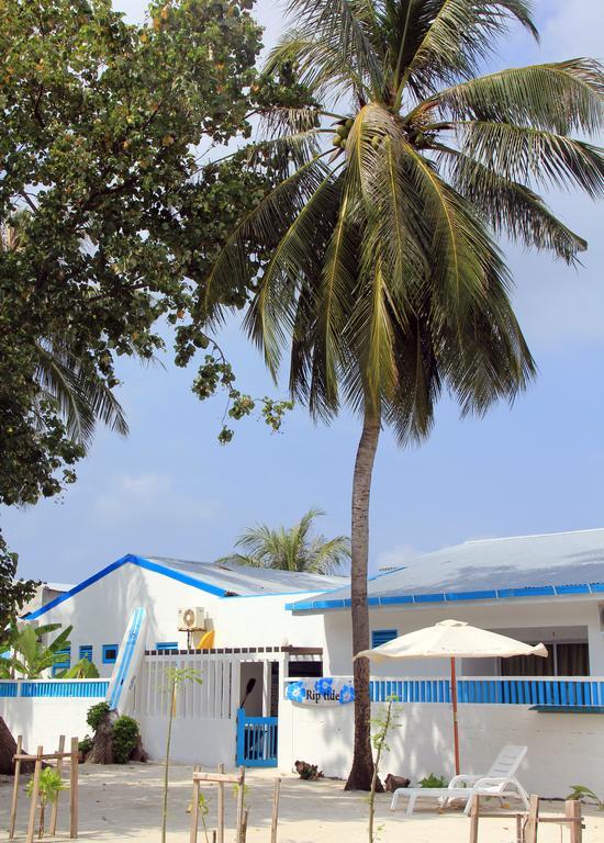 Rip Tide Vacation Inn, K.Guraidhoo Guraidhoo  Bagian luar foto