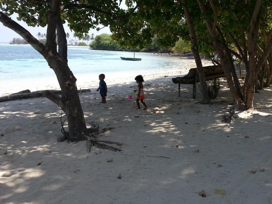 Rip Tide Vacation Inn, K.Guraidhoo Guraidhoo  Bagian luar foto