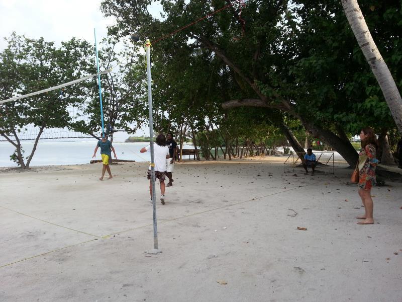 Rip Tide Vacation Inn, K.Guraidhoo Guraidhoo  Bagian luar foto