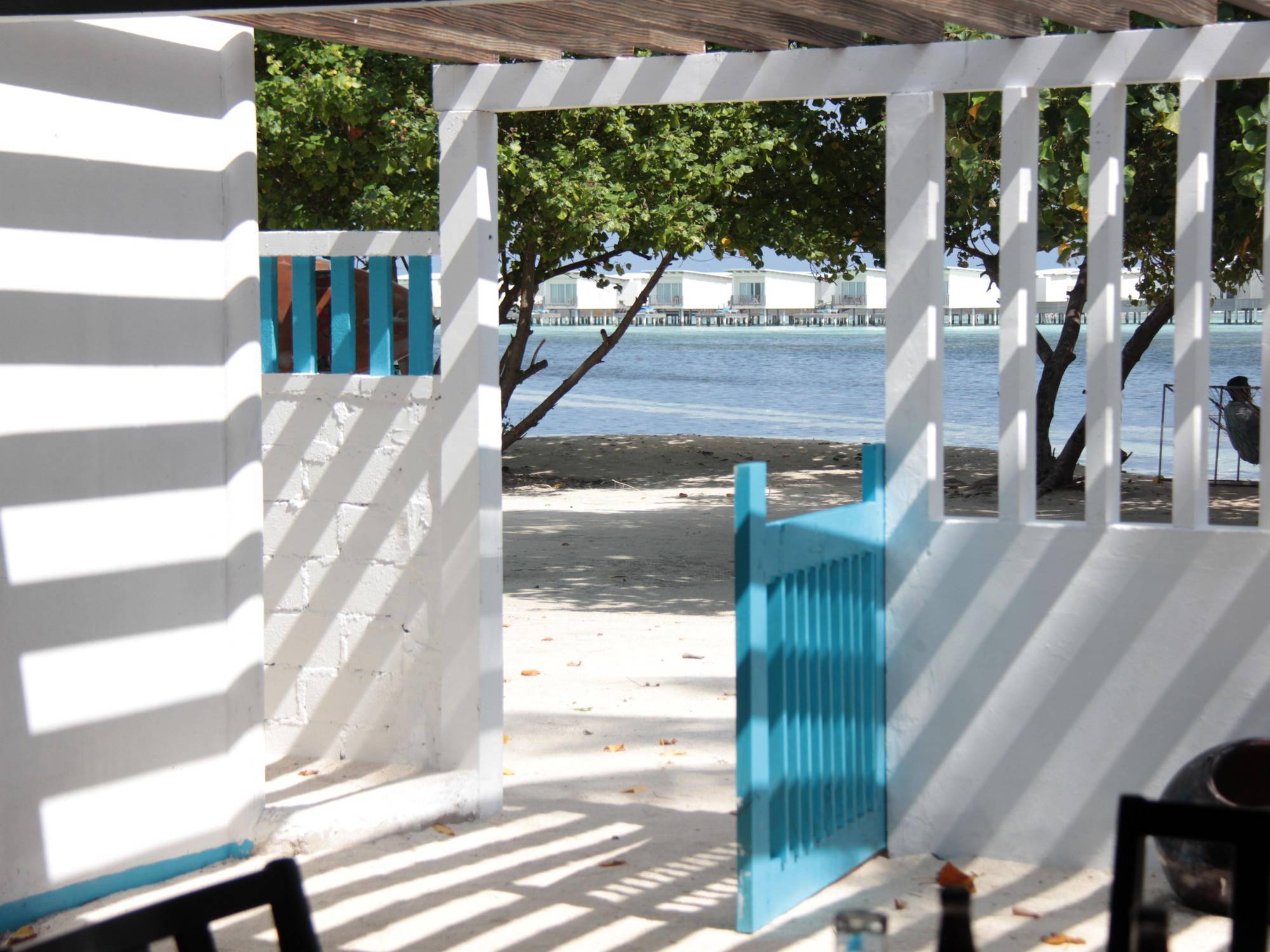 Rip Tide Vacation Inn, K.Guraidhoo Guraidhoo  Bagian luar foto